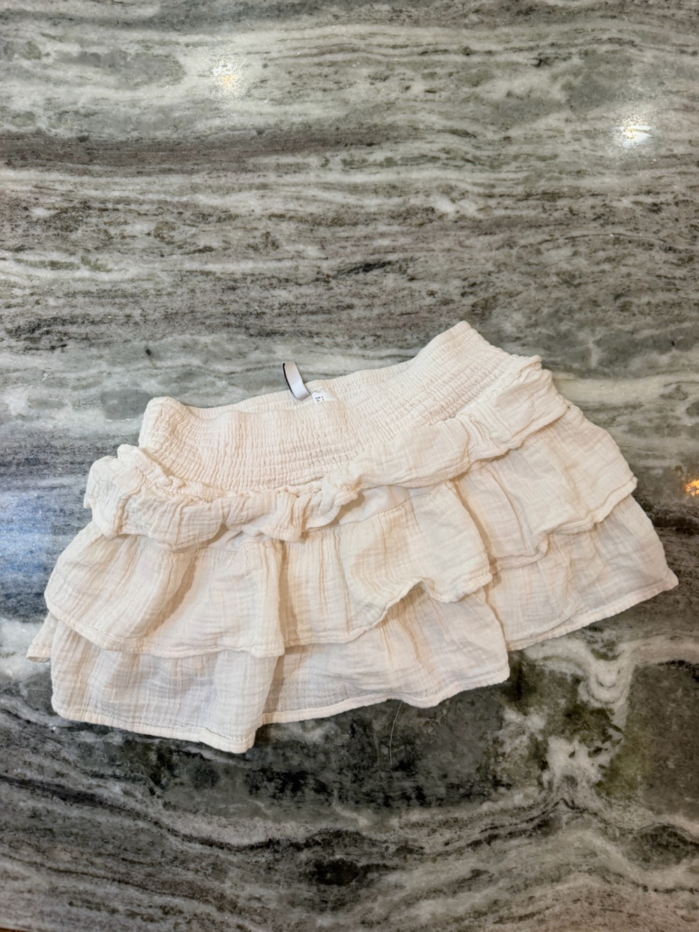 H&M Cream Ruffle Tiered Mini Skirt - Picture 2 of 3
